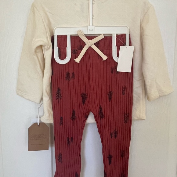 Infants size 6-9 months two piece set NWT - Picture 2 of 3